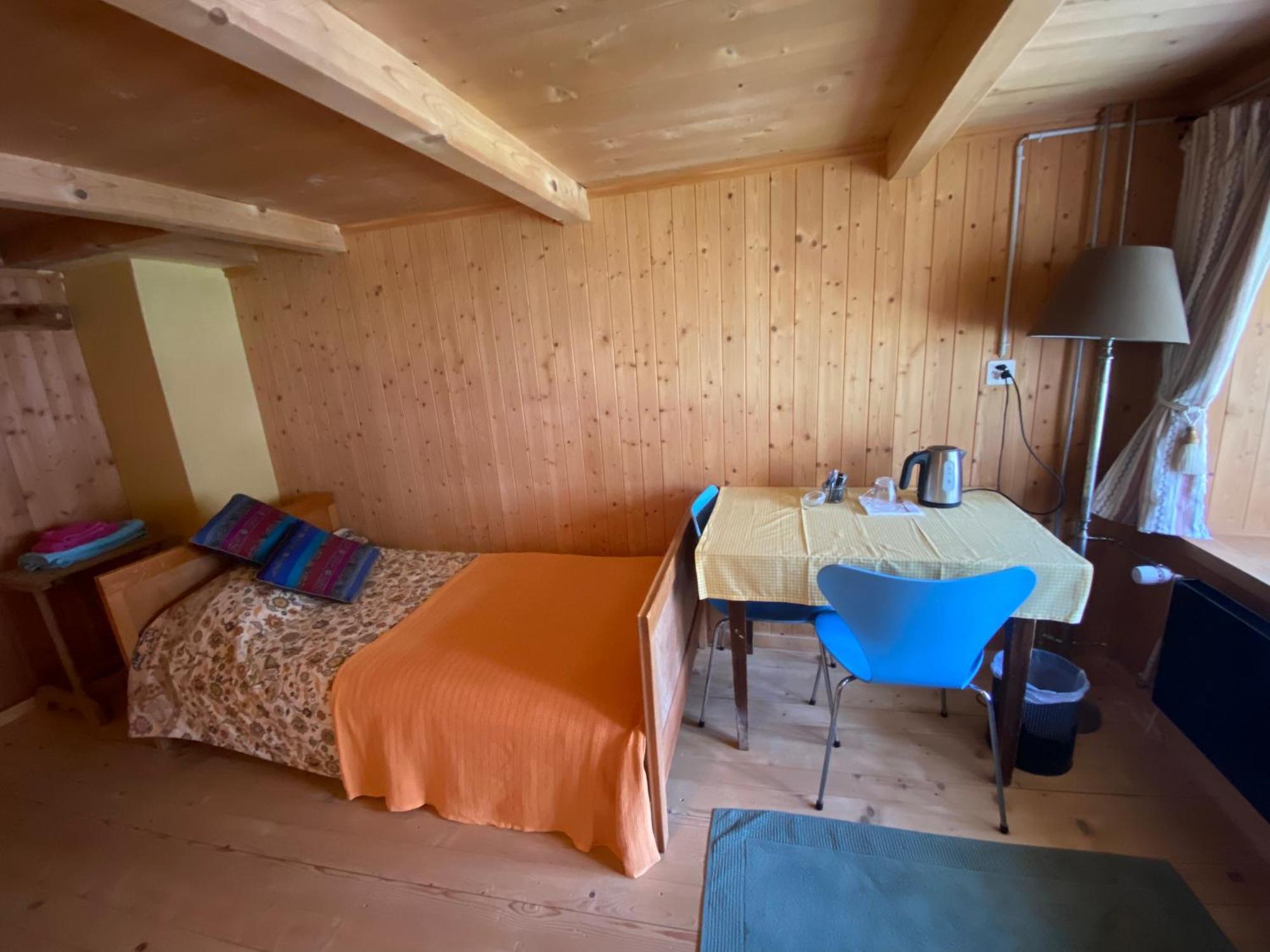 Casa Vegana Panzió Trun Kültér fotó